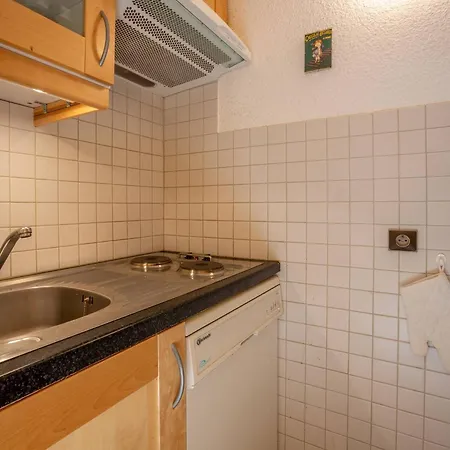 Appartement Divisible 27m², 4 Lits Simples, Balcon, Skis Aux Pieds, Proche Commerces, Laitelet, - Fr-1-355-16 *